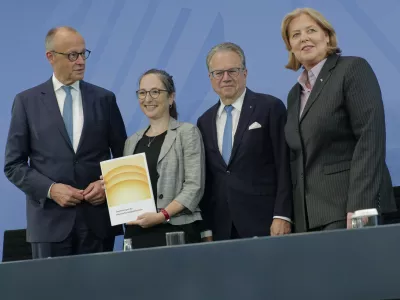 June 23, 2026 ? Germany, Berlin ? Press conference on the handover of the recommendations of the so-called Pension Commission to Federal Chancellor Friedrich Merz (CDU) and B?rbel Bas (SPD), Federal Minister for Labour and Social Affairs. In the pict