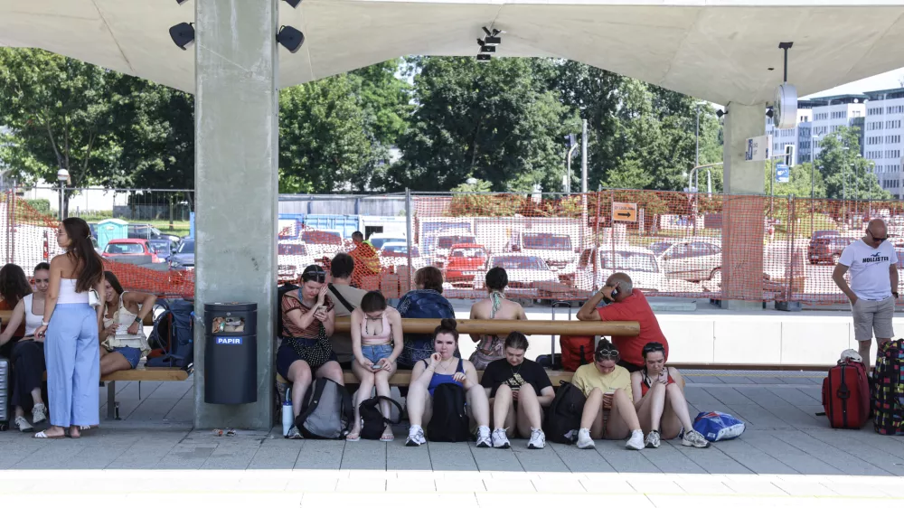- 24.06.2026 - turisti, vročina, poletje//FOTO: Jaka Gasar