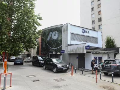 Krajani na nogah: Zaprli bančno poslovalnico NLB Polje