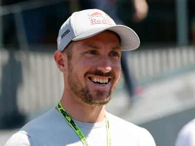 29.06.2025, xsvx, Motorsport FIA Formel 1, Grand Prix von &Ouml;sterreich v.l. Skifahrer Skirennfahrer Marcel Hirscher FIA REGULATIONS PROHIBIT ANY USE OF PHOTOGRAPHS as IMAGE SEQUENCES and/or QUASI-VIDEO Zeltweg-Spielberg *** 29 06 2025, xsvx, Motorsport FIA Formula 1, Grand Prix of Austria v l Skier Ski racer Marcel Hirscher FIA REGULATIONS PROHIBIT ANY USE OF PHOTOGRAPHS as IMAGE SEQUENCES and or QUASI VIDEO Zeltweg Spielberg,Image: 1016905107, License: Rights-managed, Restrictions:, Model Release: no 