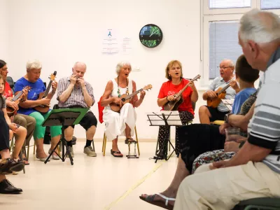 V Centru dnevnih aktivnosti Domžale so slovesno odprli demenci prijazno točko. Foto: Občina Domžale