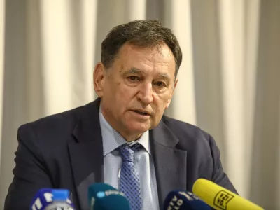 predsednik uprave Darsa Andrej Ribič 15.5.2026 - novinarska konferenca, na kateri bodo ministrica za infrastrukturo, ki opravlja tekoče posle, Alenka Bratu&scaron;ek, minister za notranje zadeve, ki opravlja tekoče posle, Branko Zlobko, namestnik generalnega direktorja Policije Beno Meglič in predsednik uprave Darsa Andrej Ribič predstavili ugotovitve poročila o stanju na delovi&scaron;čih na slovenskih avtocestah in hitrih cestah, s katerimi se je vlada seznanila na četrtkovi redni seji; DarsFoto: Luka Cjuha