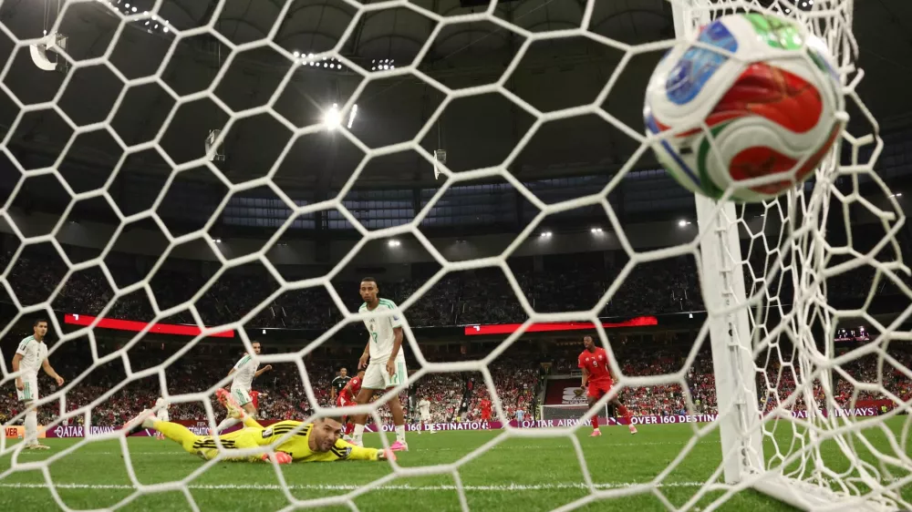 Soccer Football - FIFA World Cup 2026 - Round of 32 - Switzerland v Algeria - BC Place, Vancouver, Canada - July 2, 2026 Switzerland's Dan Ndoye scores their second goal REUTERS/Lee Smith