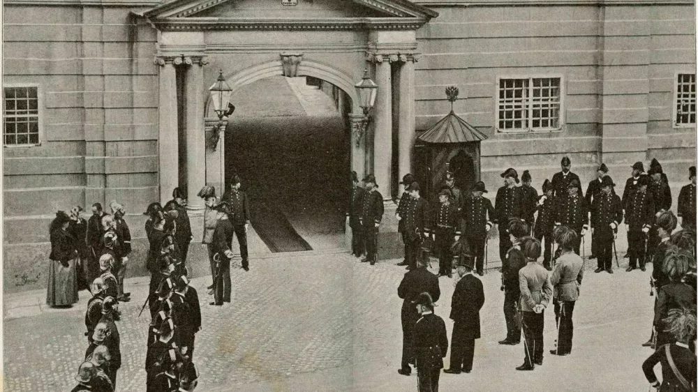  Nj velicanstvo cesar Franc Jozef v Ljubljani dne 7_ vel travna l 1895 / Foto: Nn