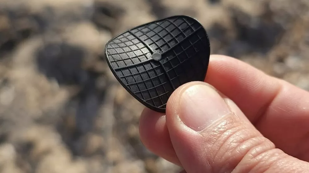 plo&scaron;ček jadransko morje raziskava onesnaženje / Foto: Instagram Archeoplastica