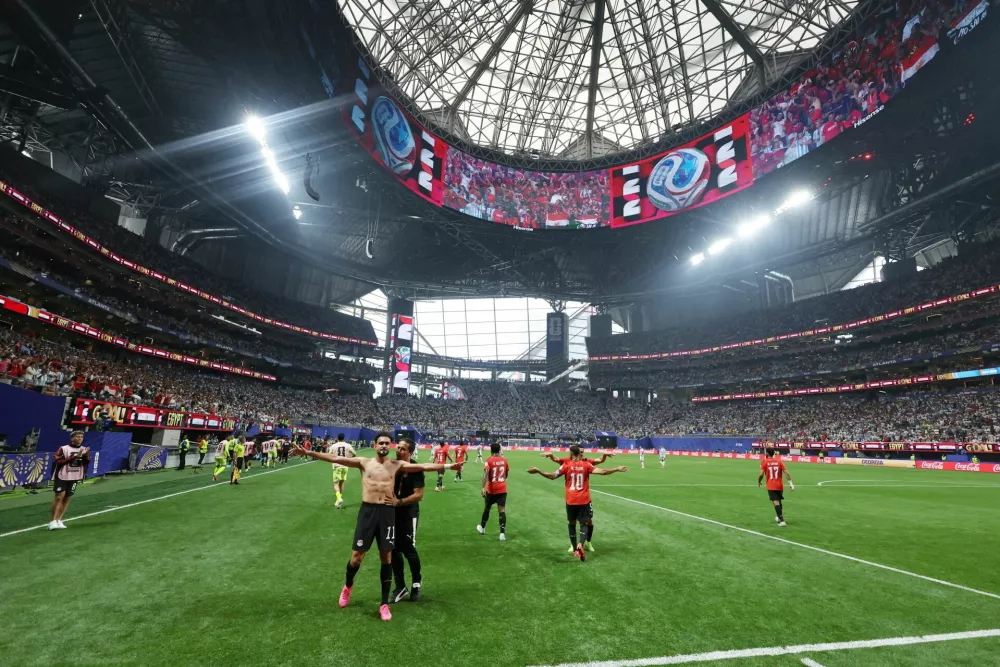 Soccer Football - FIFA World Cup 2026 - Round of 16 - Argentina v Egypt - Atlanta Stadium, Atlanta, Georgia, U.S. - July 7, 2026 Egypt's Mostafa Zico celebrates scoring a goal with teammates before it was disallowed following a VAR review REUTERS/Paul Childs   TPX IMAGES OF THE DAY