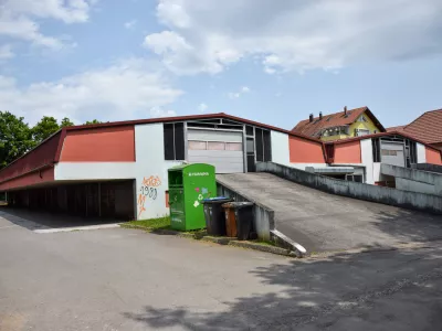Lov na parkiri&scaron;če ru&scaron;i rekorde: Za garažo tudi več deset tisoč evrov