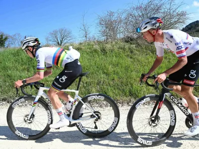 06-03-2025 Allenamento Strade Bianche 2025 2025, Uae Team Emirates - Xrg Pogacar, Tadej Novak, Domen Le Tolfe,Image: 972835698, License: Rights-managed, Restrictions: PUBLICATIONxNOTxINxITAxFRAxNED, Model Release: no 