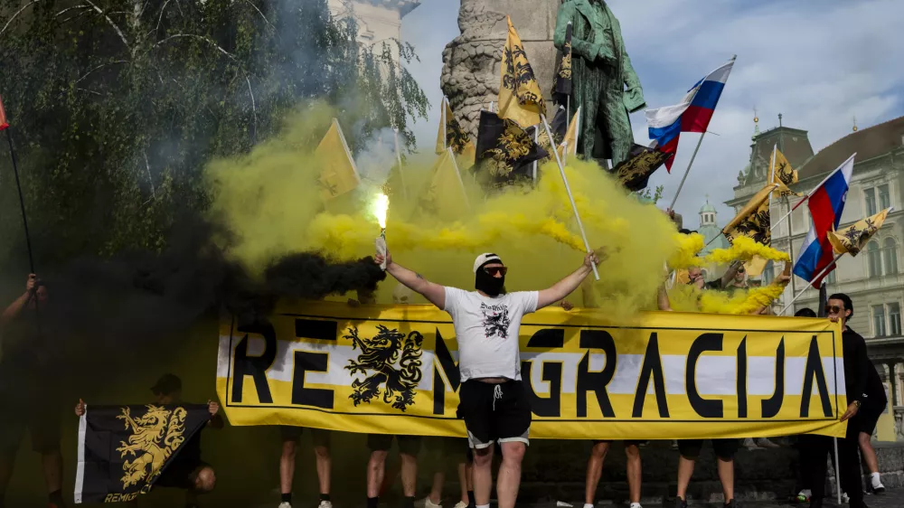 patrioti migranti fa&scaron;izem neonacisti neonacizem migracije desnica desničarji 7.07.2026 Generacija Identitete - Identitarci - pohod za domoljubje - protest proti migrantom - migranti - domoljubi Foto: Nik Erik Neubauer / Foto: Nik Erik Neubauer