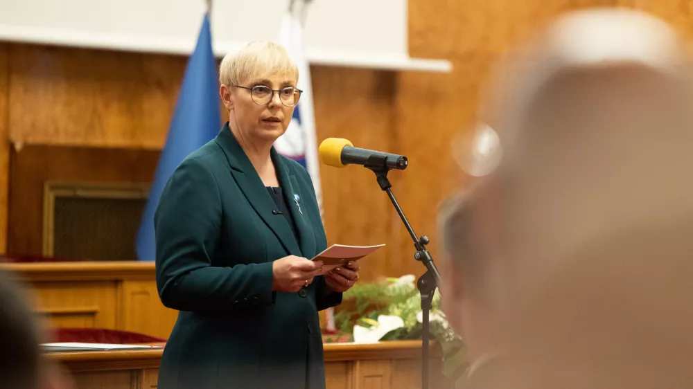 Ljubljana, rektorat Univerze v Ljubljani.Podelitev nagrad dr. Ane Mayer Kansky za odmevno doktorsko delo, ki jih podeljuje Univerza v Ljubljani.Predsednica republike Slovenije Natasa Pirc Musar.
