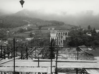 View of the viaduct of Borovnica on the railway line connecting Postojna with Ljubljana (bombed in April by the Yugoslavs), during the refitting operations. Borovnica, June 1941. (Photo by Mondadori via Getty Images) / Foto: Mondadori Portfolio