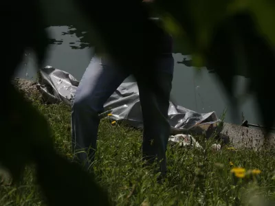 Ne le gramoznice in reke, nevaren je tudi domači bazen, sploh za otroke