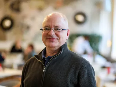 - 19.01.2026. - prof. dr. Dejan Verčič, visoko&scaron;olski učitelj, strokovnjak za tržno komuniciranje in odnosi z javnostmi.OPOMBA: REZERVIRANO ZA OBJEKTIV!//FOTO: Bojan Velikonja