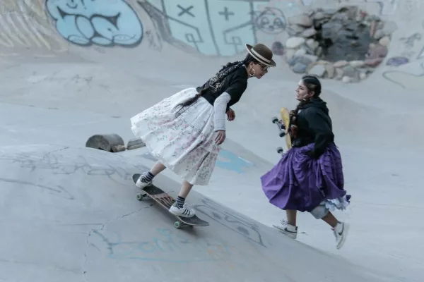 LA PAZ, BOLIVIA - JULY 16: Children wearing the traditional dress of the La Paz cholita skate during the cholita skaters competition in La Paz, Bolivia, on July 16, 2026 Jorge Mateo Romay Salinas / Anadolu/ABACAPRESS.COM,Image: 1116944872, License: Rights-managed, Restrictions:, Model Release: no 