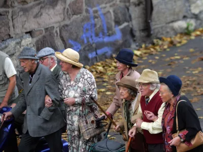 - ilustrativna fotografija - starostniki- NORVE&Scaron;KA 2011- Oslo/FOTO: Bojan Velikonja / Foto: Bojan Velikonja
