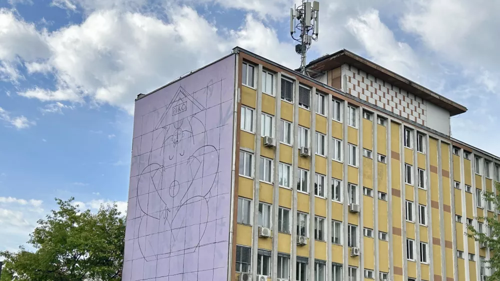 Poslikava ob Kinu &Scaron;i&scaron;ka F &Scaron;pela Ferlin