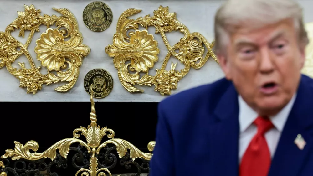 Decorations at the Oval Office, during meeting of U.S. President Donald Trump with Lebanese President Joseph Aoun at the White House in Washington, D.C., U.S., July 21, 2026. REUTERS/Evelyn Hockstein