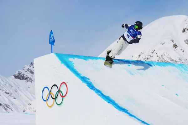 Japan's Ryoma Kimata competes during the men's snowboarding slopestyle finals at the 2026 Winter Olympics, in Livigno, Italy, Wednesday, Feb. 18, 2026. (AP Photo/Lindsey Wasson)