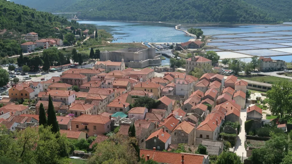 Ston na polotoku Pelje&scaron;ac 