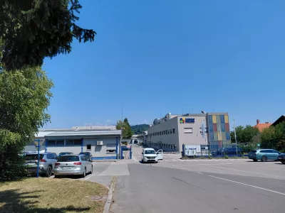 V hudi vročini v dolgih rokavih in hlačah: &raquo;Po nekaj minutah smo popolnoma izčrpani&laquo;