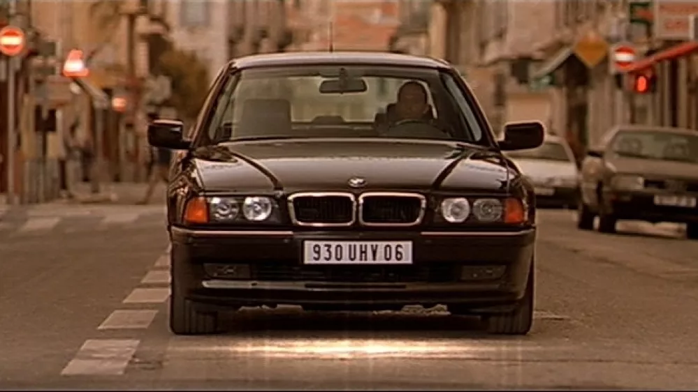 BMW serije 7 v filmu Prena&scaron;alec (The Transporter). / Foto: Imcdb