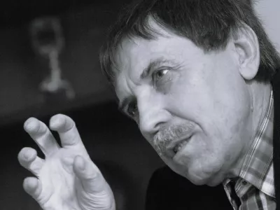 izr. prof. dr. Jože Ramov&scaron;, antropolog in socialni delavec, evropska diploma psihoterapije (EDP)..- predstojnik - In&scaron;titut Antona Trstenjaka..,//FOTOMatej Pov&scaron;e..OPOMBA ZA OBJAVO V ČASOPISU DNEVNIK