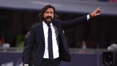 FILE PHOTO: Soccer Football - Serie A - Bologna v Juventus - Stadio Renato Dall'Ara, Bologna, Italy - May 23, 2021 Juventus coach Andrea Pirlo reacts REUTERS/Alberto Lingria/File Photo