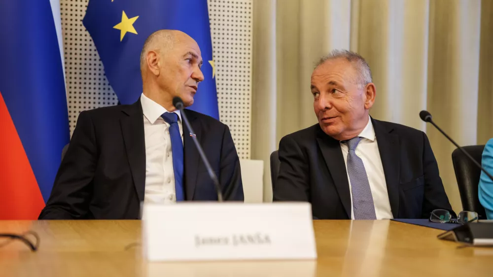 Ljubljana, vlada.Konstitutivna seja strateskega sveta za gospodarstvo.