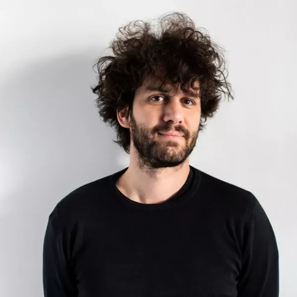 Igro Bezinović režiser