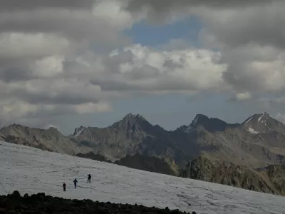 FILE PHOTO: People walk on the slope of Mount Elbrus in the Republic of Kabardino-Balkaria, Russia September 24, 2020. Picture taken September 24, 2020. REUTERS/Anton Vaganov/File Photo