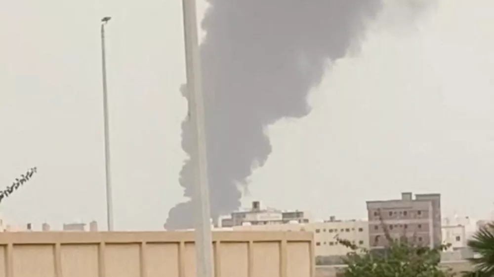 Plume of smoke rises, as Yemen's Iran-aligned Houthis said on Saturday they carried out operations targeting Saudi Aramco facilities in Jizan and Yanbu, according to a statement by the group's military spokesperson Yahya Sare, in Jizan, Saudi Arabia July 25, 2026, in this screen grab obtained from a social media video. Social Media/via REUTERS THIS IMAGE HAS BEEN SUPPLIED BY A THIRD PARTY. NO RESALES. NO ARCHIVES. NEWS USE ONLY.  VERIFICATION: -Road layout, buildings and business signage matched archive and satellite images -Coordinates: 16.847588969791012, 42.606274557696054 -Date verified by a statement from Houthi military spokesperson, Yahya Sare, saying they carried out operations against Aramco facilities in Saudi's Jizan and Yanbu -There was an emergency alert on Saturday morning for Jizan residents issued by the Saudi Civil Defense on the national early warning platform -NASA FIRMS detected thermal activity, where it hasn't previously been seen, at the Jizan Saudi Aramco refinery on July 25 -No older versions found posted online before July 25