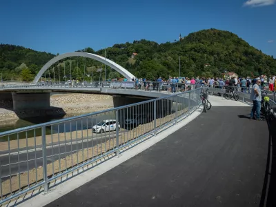 Celje.Odprtje novega mostu na Polulah.