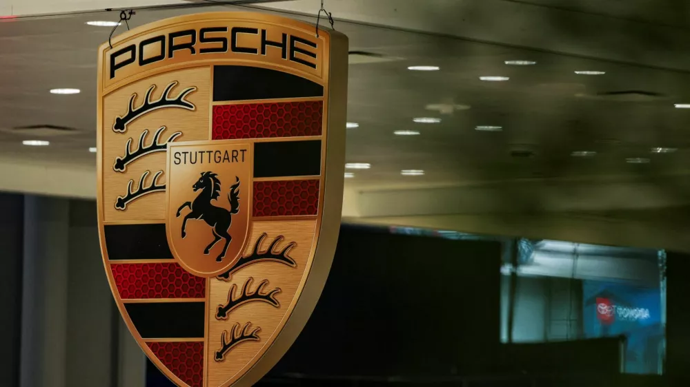 FILE PHOTO: A Porsche logo is displayed during the New York International Auto Show in New York City, U.S., April 1, 2026. REUTERS/Jeenah Moon/File Photo
