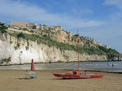 Pizzomunno, plaža, Apulija. Foto: Profimedia