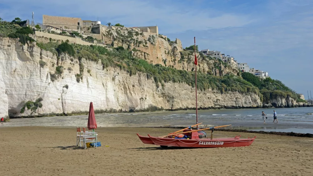 Pizzomunno, plaža, Apulija. Foto: Profimedia