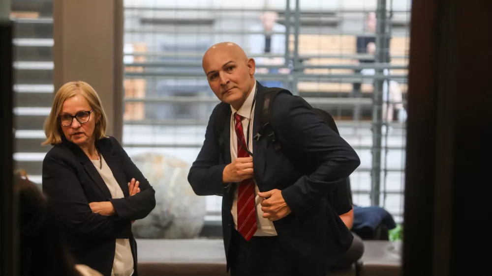- Borut Rončević, kandidat za ministra za izobraževanje, znanost in mladino,- 01.06.2026. - Zasli&scaron;anja kandidatov za ministre 4. vleda Janeza Jan&scaron;e pred parlamentarnimi odbori v DZ RS.//FOTO: Bojan Velikonja