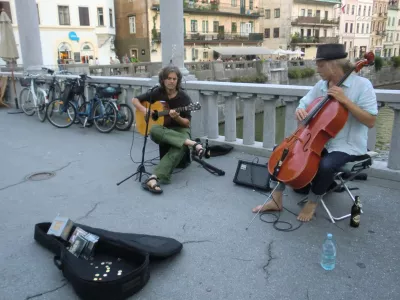 Ulični glasbeniki - Ljubljana 2015 - Toby Kuhn / Foto: Živa Rokavec
