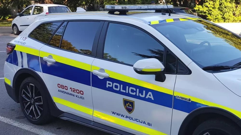 policijsko vozilo policija simbolična