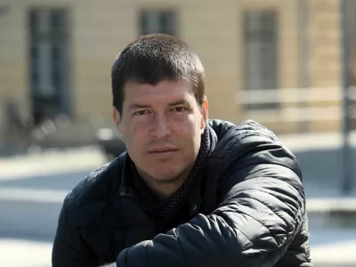 - 07.03.2022 - Goran Vojnović, filmski in televizijski režiser ter scenarist, pisatelj in kolumnist //FOTO: Tomaž Skale / Foto: Tomaž Skale