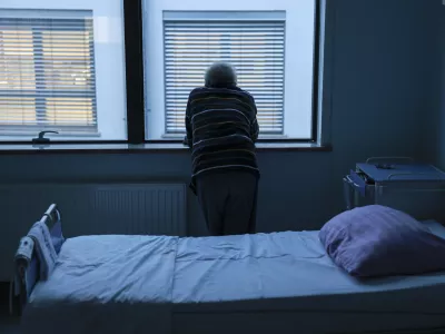 Ko namesto zdravni&scaron;ke pomoči prileti opazka o &ldquo;em&scaron;u&rdquo;