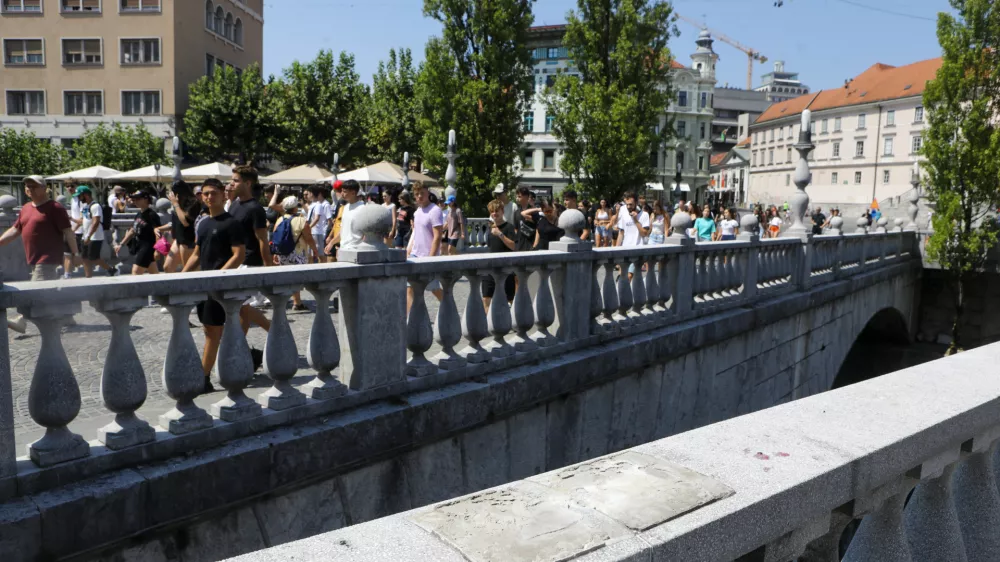5.8.2026 - Tromostovje - plečnik - Plečnikova kroglaFoto: Luka Cjuha