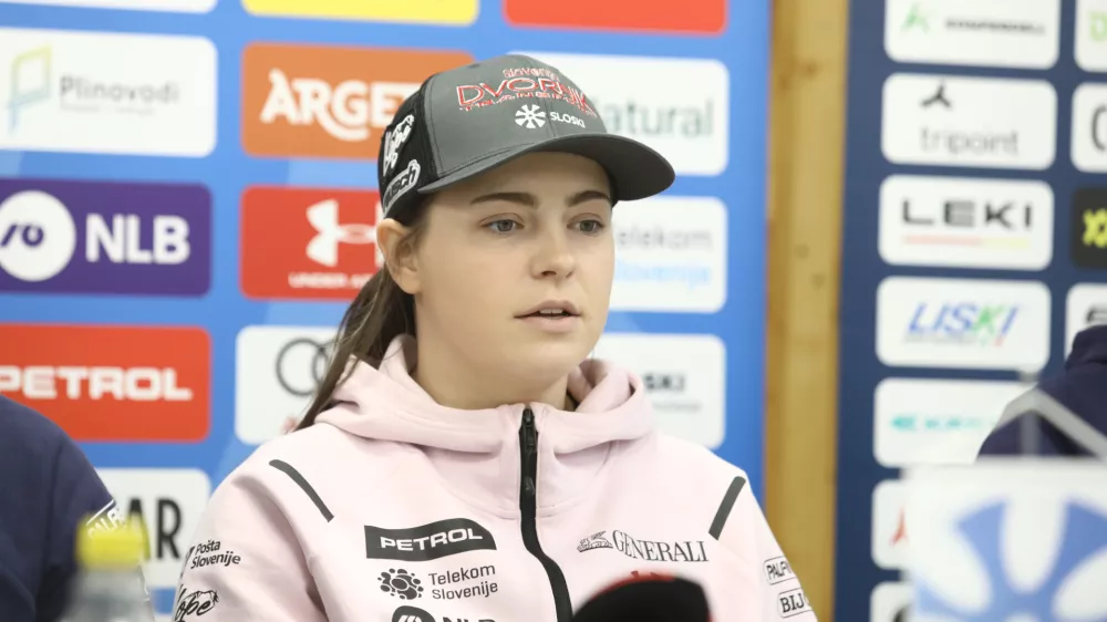 Neja Dvornik,20.10.2025 - novinarska konferenca slovenske reprezentance za tehnične discipline pred bližnjim začetkom nove sezone svetovnega pokala v S&ouml;ldnuFoto: Luka Cjuha