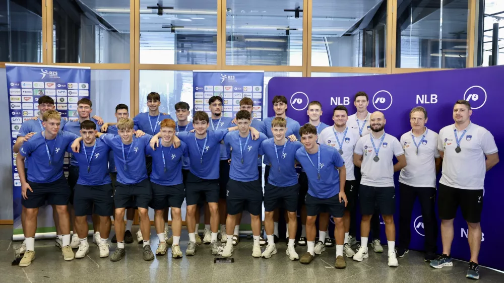 Slovenija edina reprezentanca v Evropi z dvema kolajnama