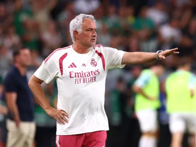 Soccer Football - Pre Season Friendly - Ferencvaros v Real Madrid - Groupama Arena, Budapest, Hungary - August 8, 2026 Real Madrid coach Jose Mourinho reacts REUTERS/Bernadett Szabo