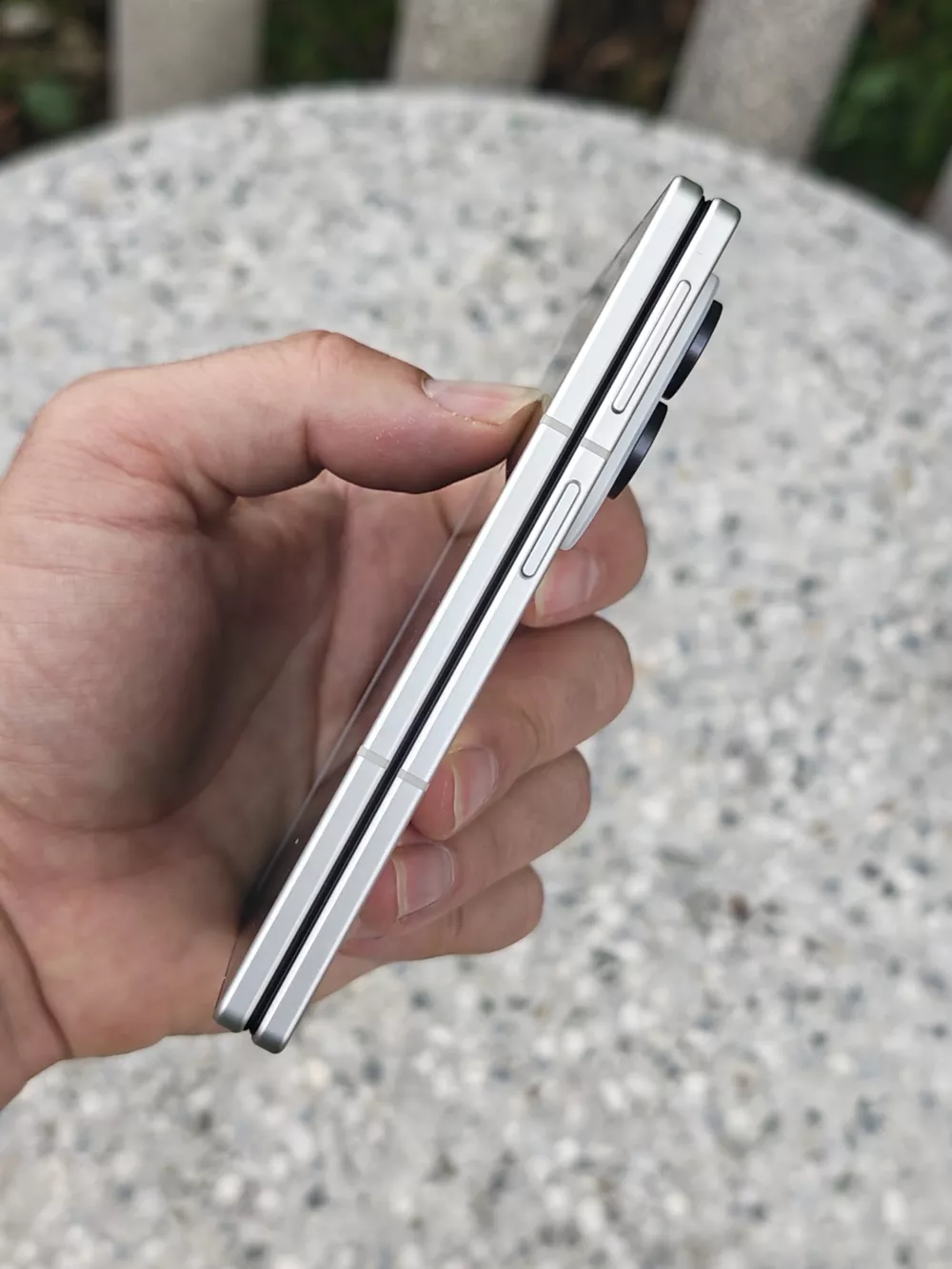 Samsung galaxy z fold 8.