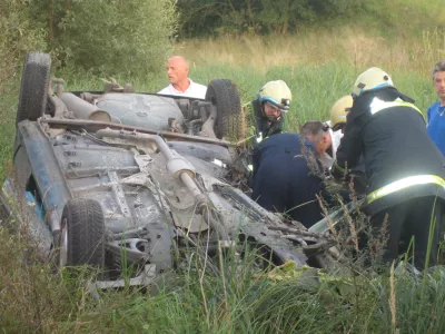 prometna nesreča avto gasilci