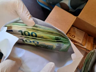 Zaseg ponarejenega denarja na PU Maribor