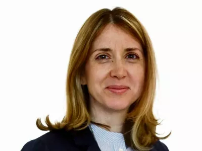 Veronika Rupnik Ženko- Redakcija Dnevnik 2024 - portreti za komentarje in kolumne - kolumnisti - komentatorji &ndash; novinarji - portret //FOTO: Luka Cjuha / Foto: Luka Cjuha