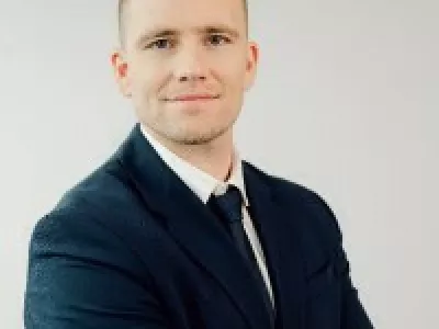 Matija Kompara, NLB Skladi