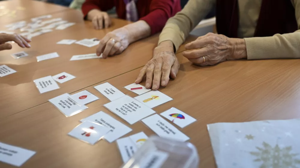 - 11.12.2023 &ndash; Hi&scaron;a dobre volje HDV Komen - Dom upokojencev Nova Gorica, dnevni center za starej&scaron;e, Komen 62 //FOTO: Nik Erik Neubauer